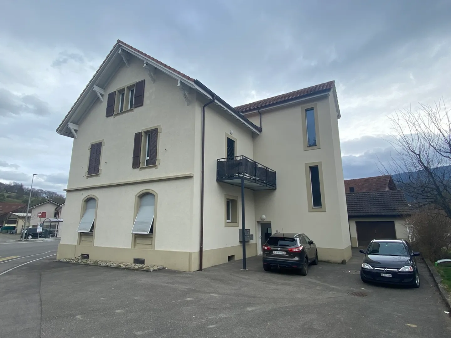 Edificio con 5 appartamenti completamente ristrutturati - Foto 12 di 14