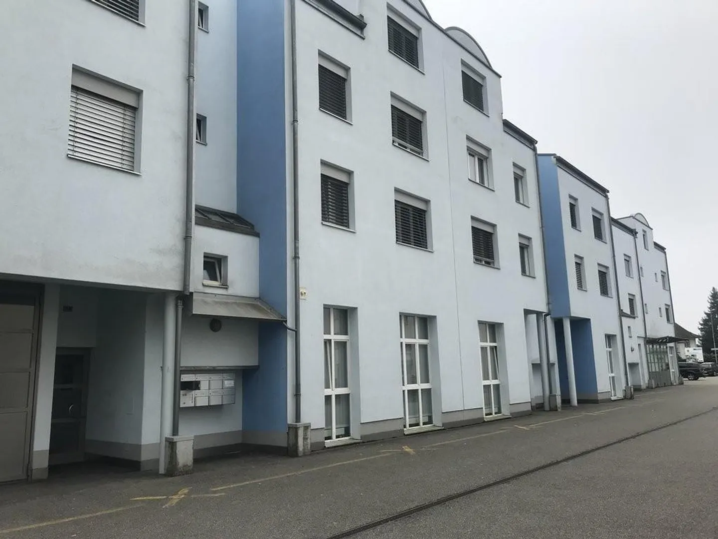 Versatile Commercial Space - Photo 2 of 5