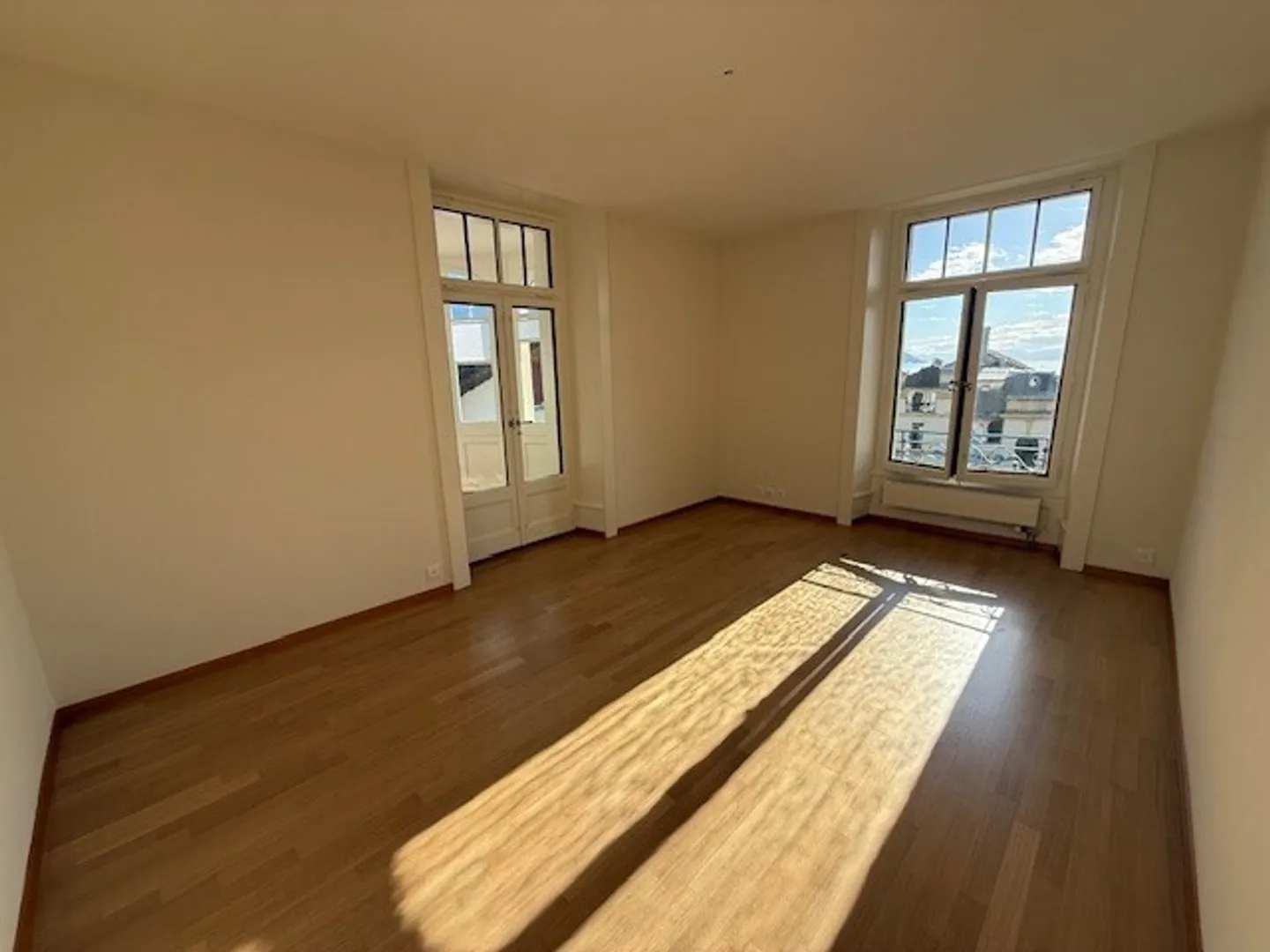 Appartement Charmant avec Vue sur le Lac - Photo 15 sur 15