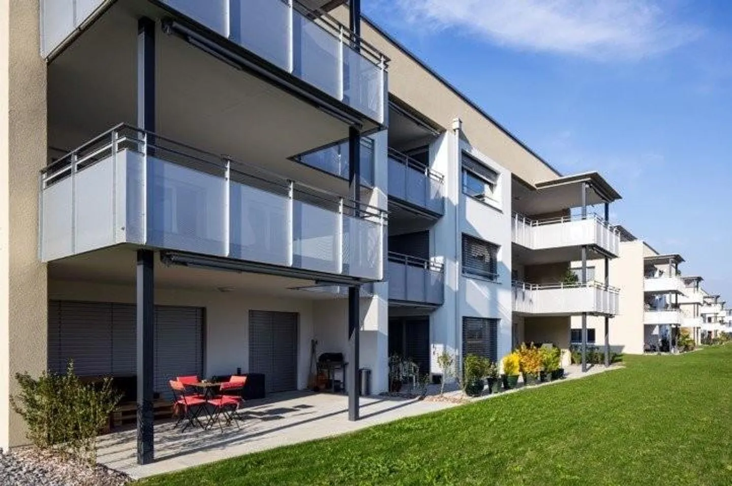 Quietly located 2.5-room apartment is looking for you! - Photo 1 of 7