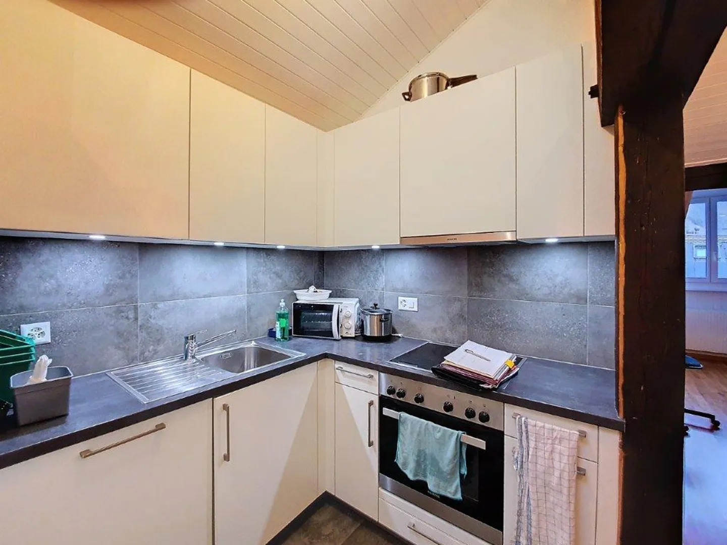 Dachgeschoss 3 Zimmer - Foto 3 von 7