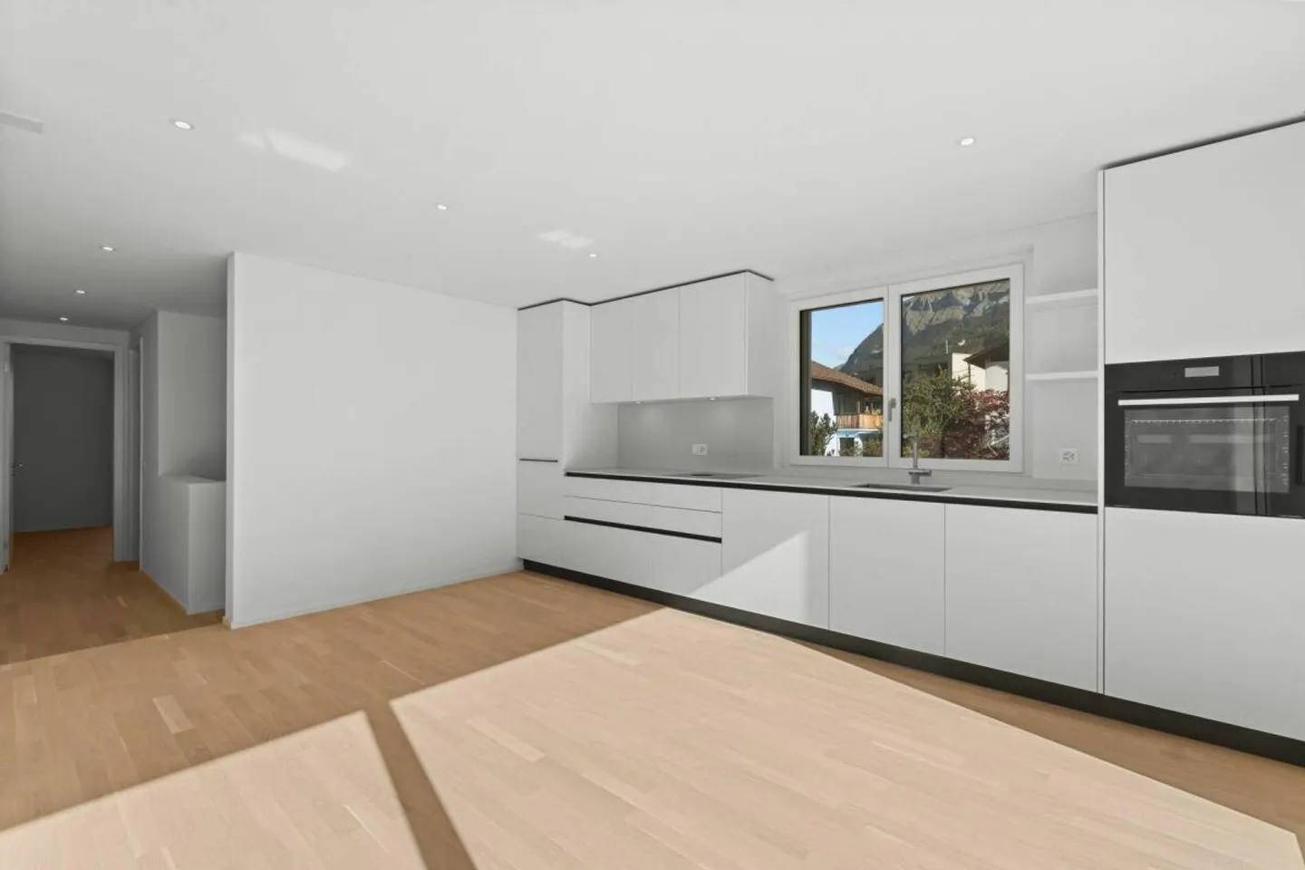 First occupancy in the Bündner Herrschaft - Photo 1 of 17