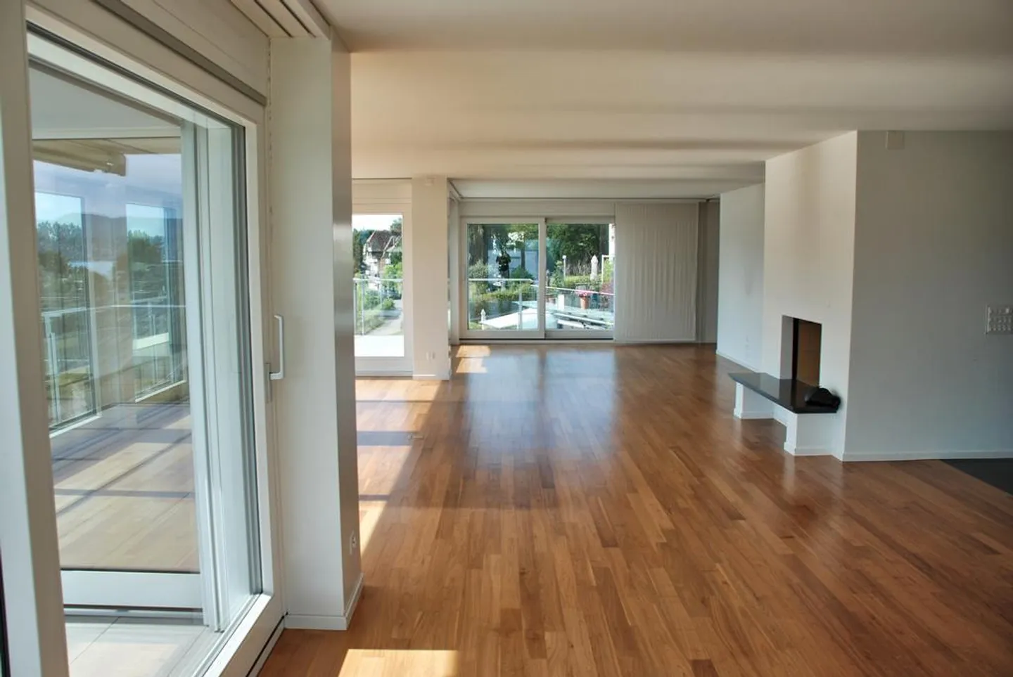 Exklusive 5.5-Zimmer-Wohnung - Foto 2 von 8