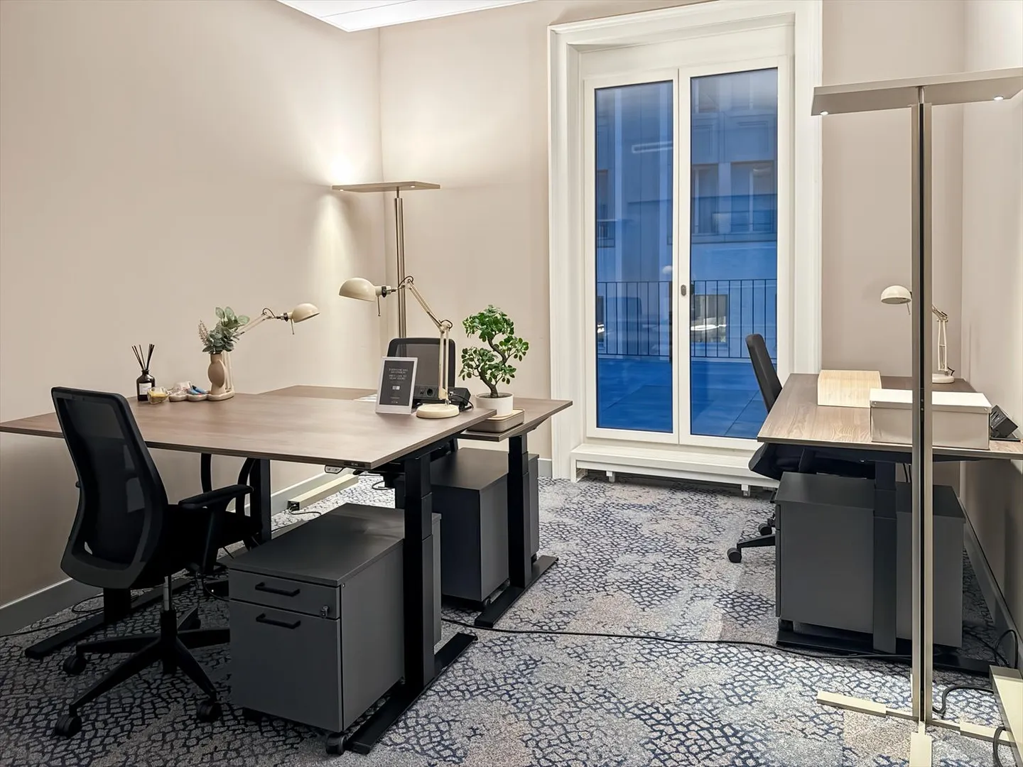 Büro - Foto 1 von 22