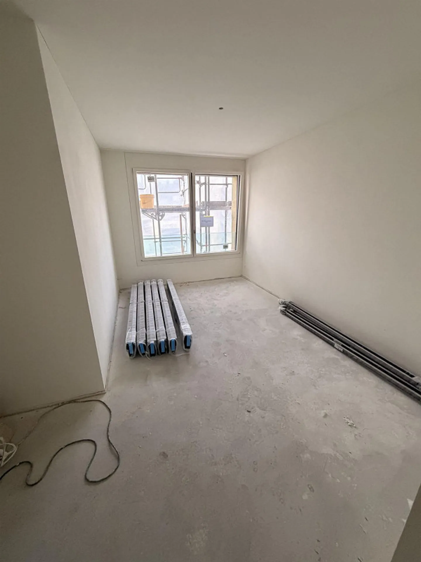 Prima occupazione appartamento di 4,5 stanze con vista sul lago e panorama montano - Foto 15 di 17