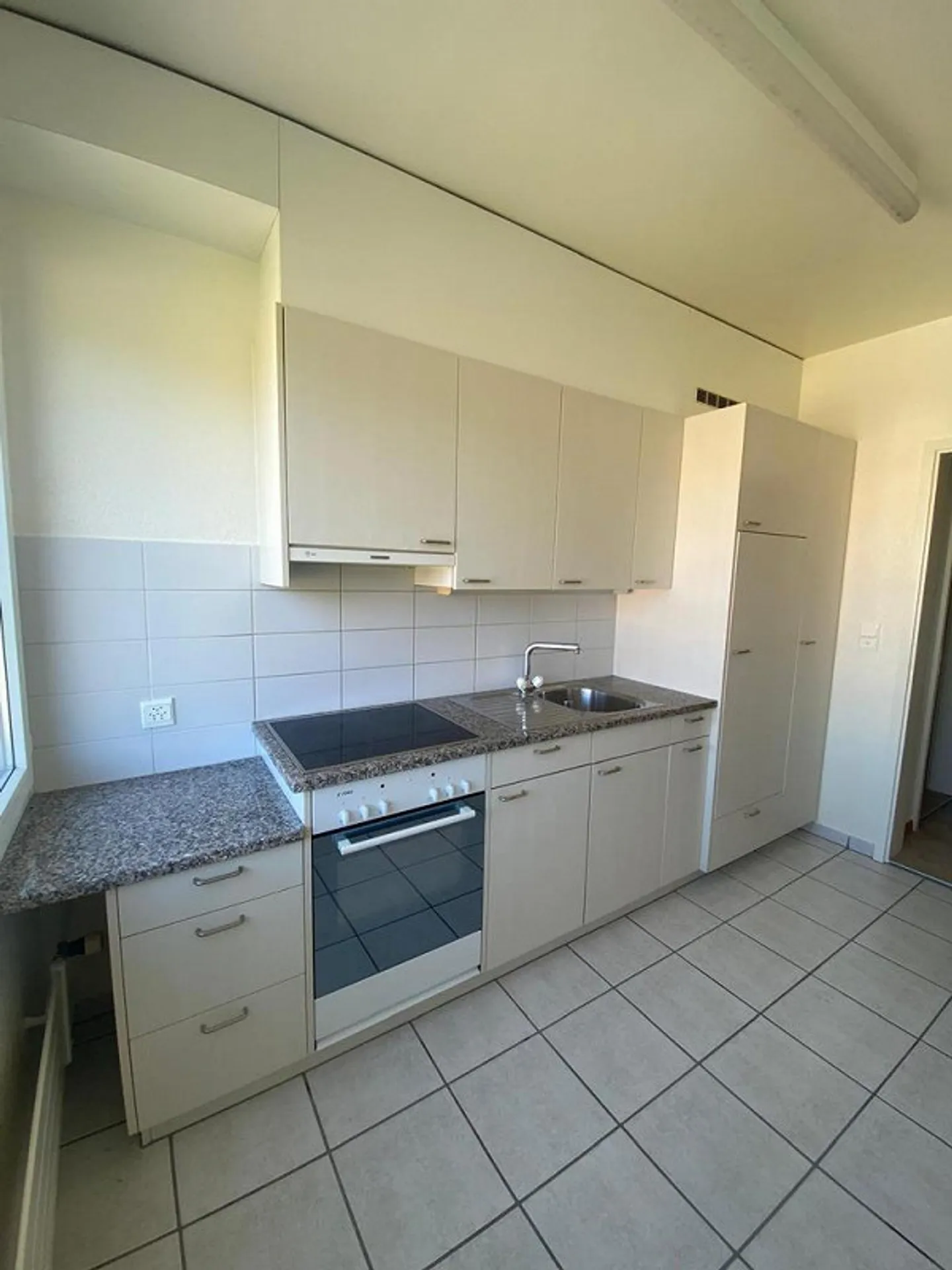Appartamento 3 locali al 7° piano con balcone - Foto 1 di 9