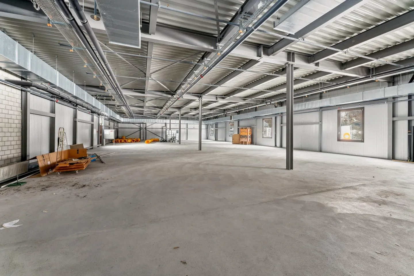 Small Space, Big Impact - Let Your Idea Move In! - Photo 4 of 8