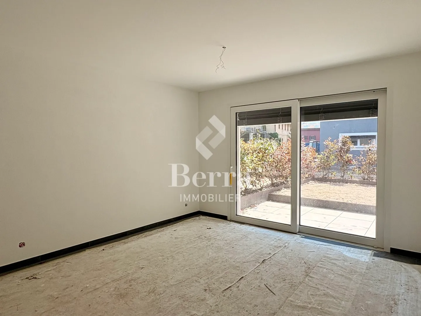 NEW!!! 2.5 room apartment! - Photo 3 of 11