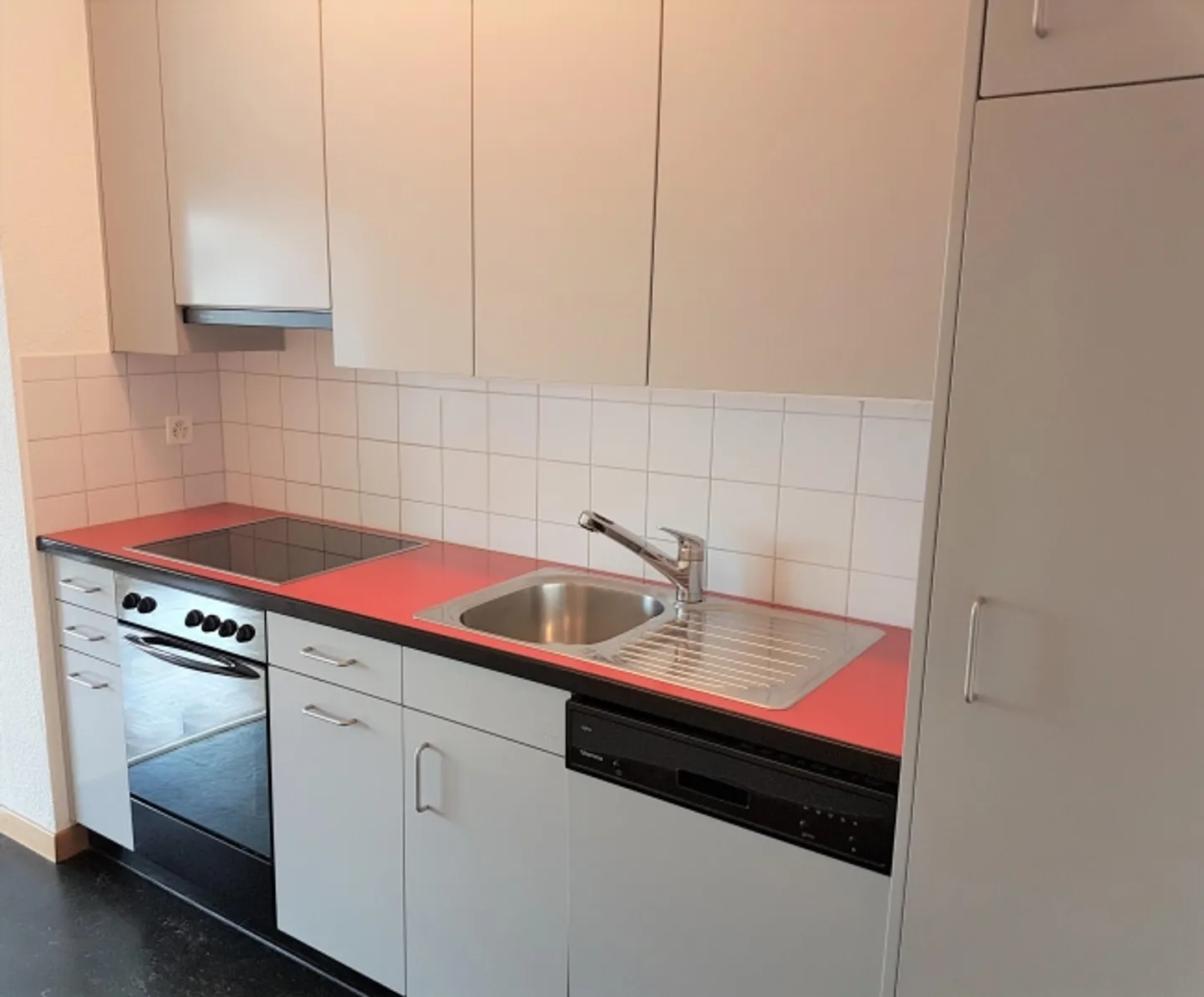 Spacious 3½-Room Apartment - Photo 4 of 6