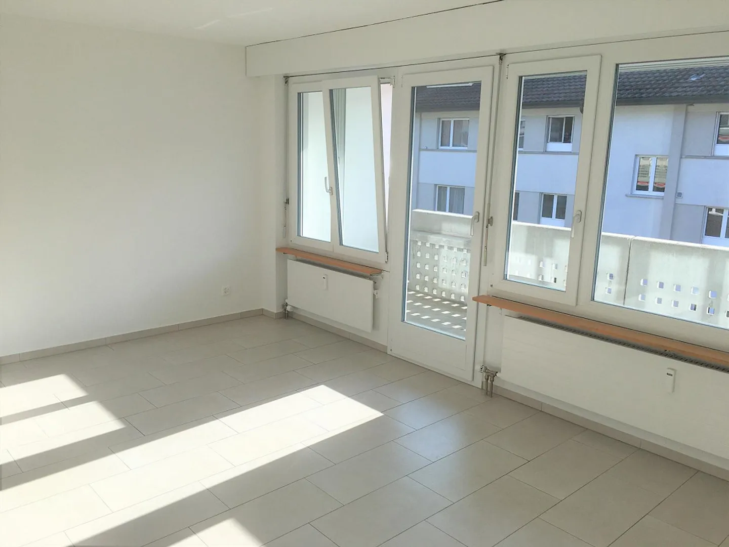 Appartement 1 pièce dans le quartier de Länggass - Photo 2 sur 5