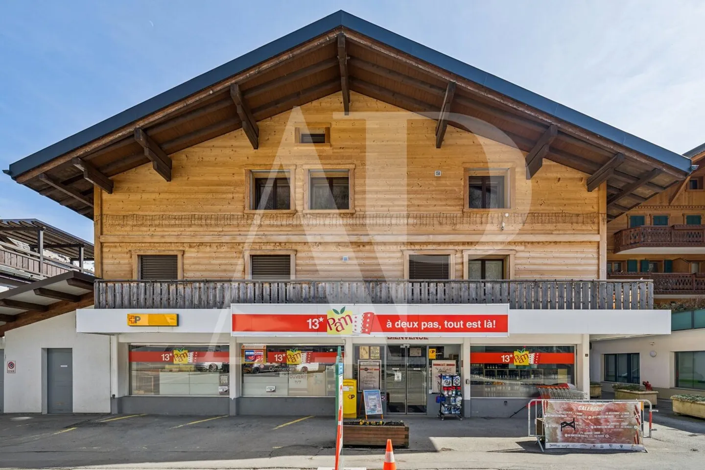 Espace Commercial à Champéry - Photo 1 sur 19