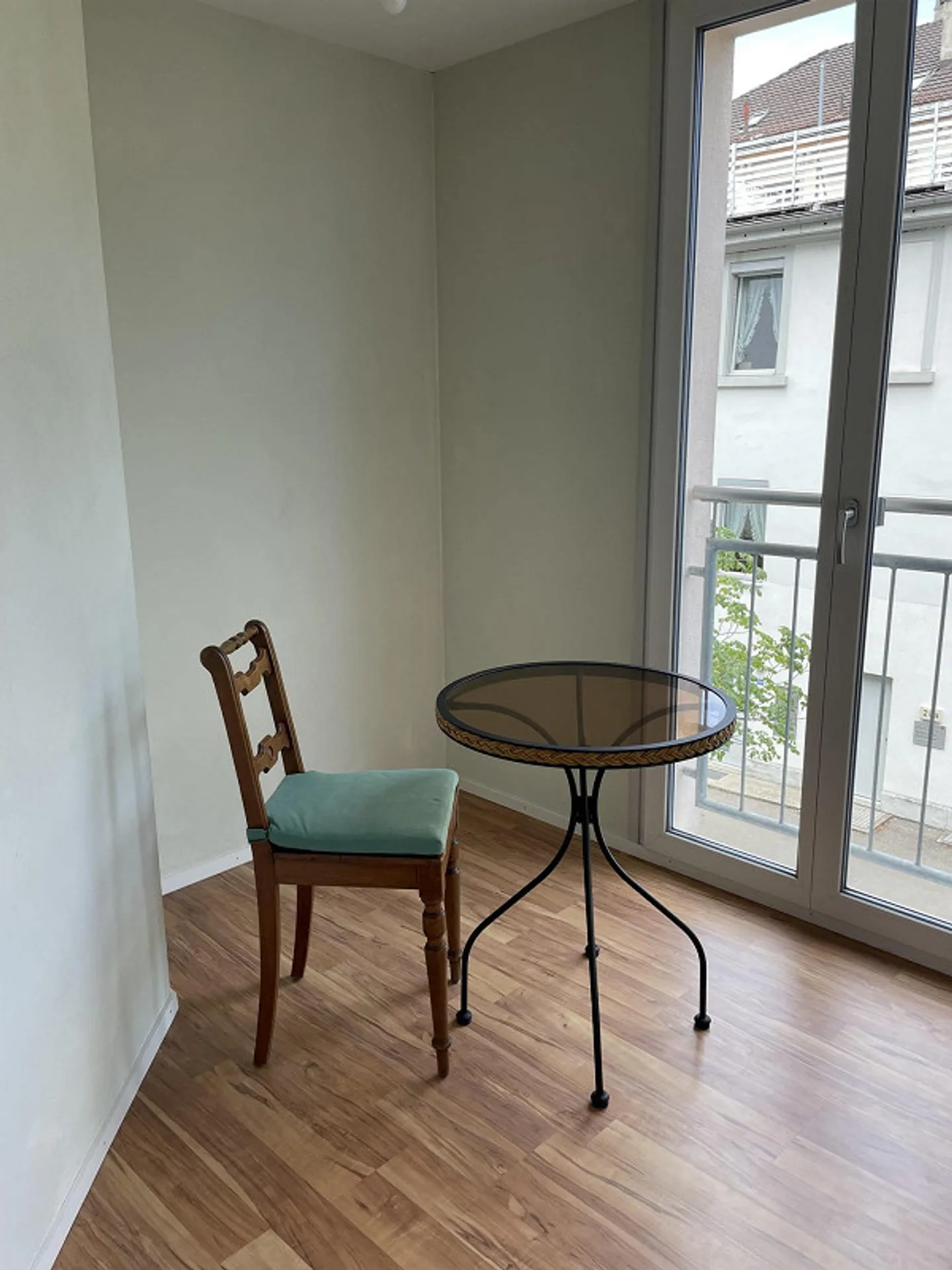 3,5 pièces : élégant, haut de gamme, frais, central et calme - Photo 11 sur 15