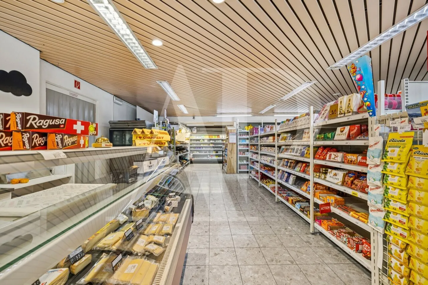 Espace Commercial à Champéry - Photo 16 sur 19