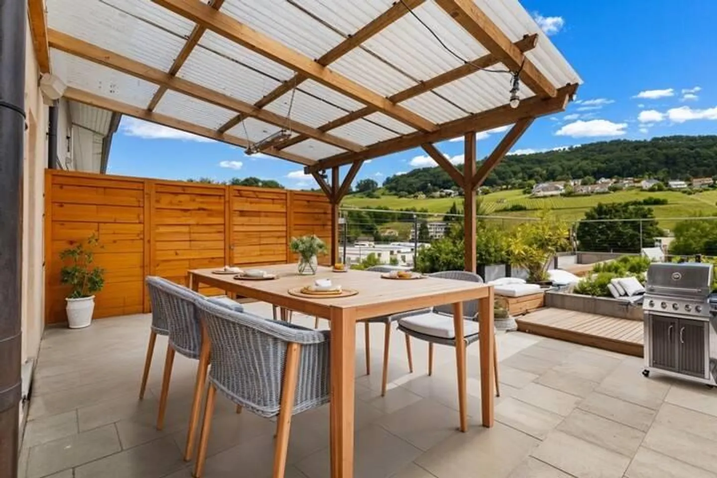 SPECTACLE DE LOFT AVEC TERRASSE MONSTRE - Photo 8 sur 9