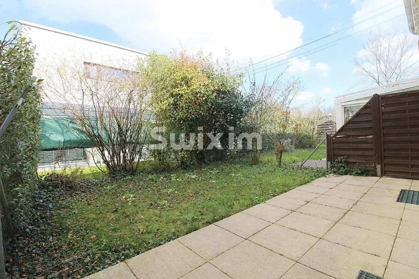 Casa affascinante con giardino - Foto 1 di 11