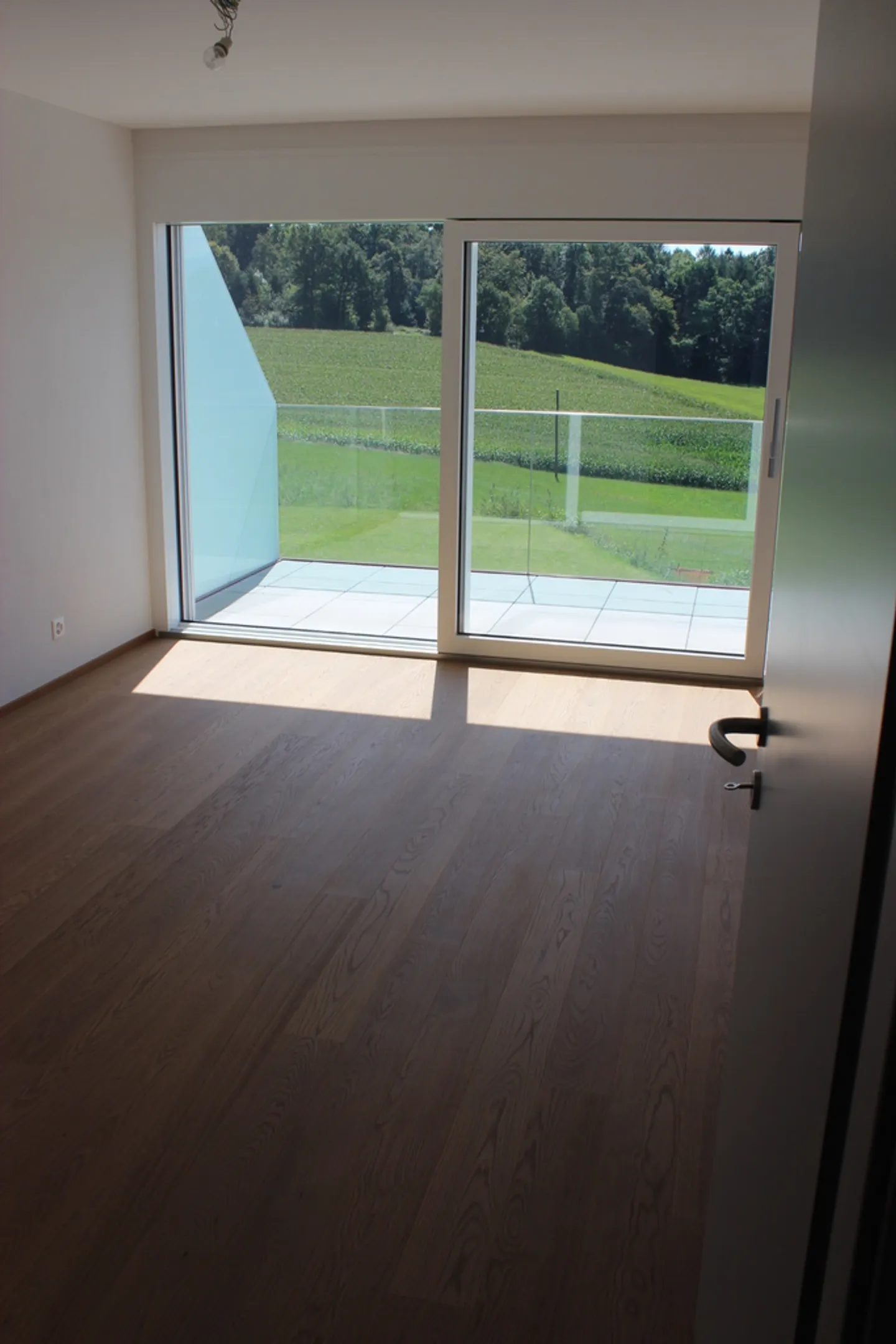 4.5 Room House - Photo 3 of 8