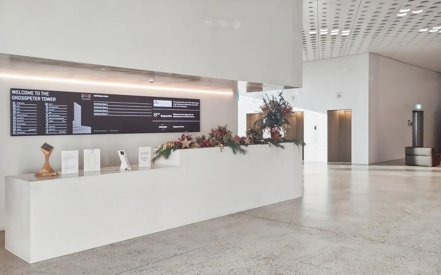 Uffici splendidamente arredati per 1 persona nello Spaces Grosspeter Tower - Foto 5 di 20