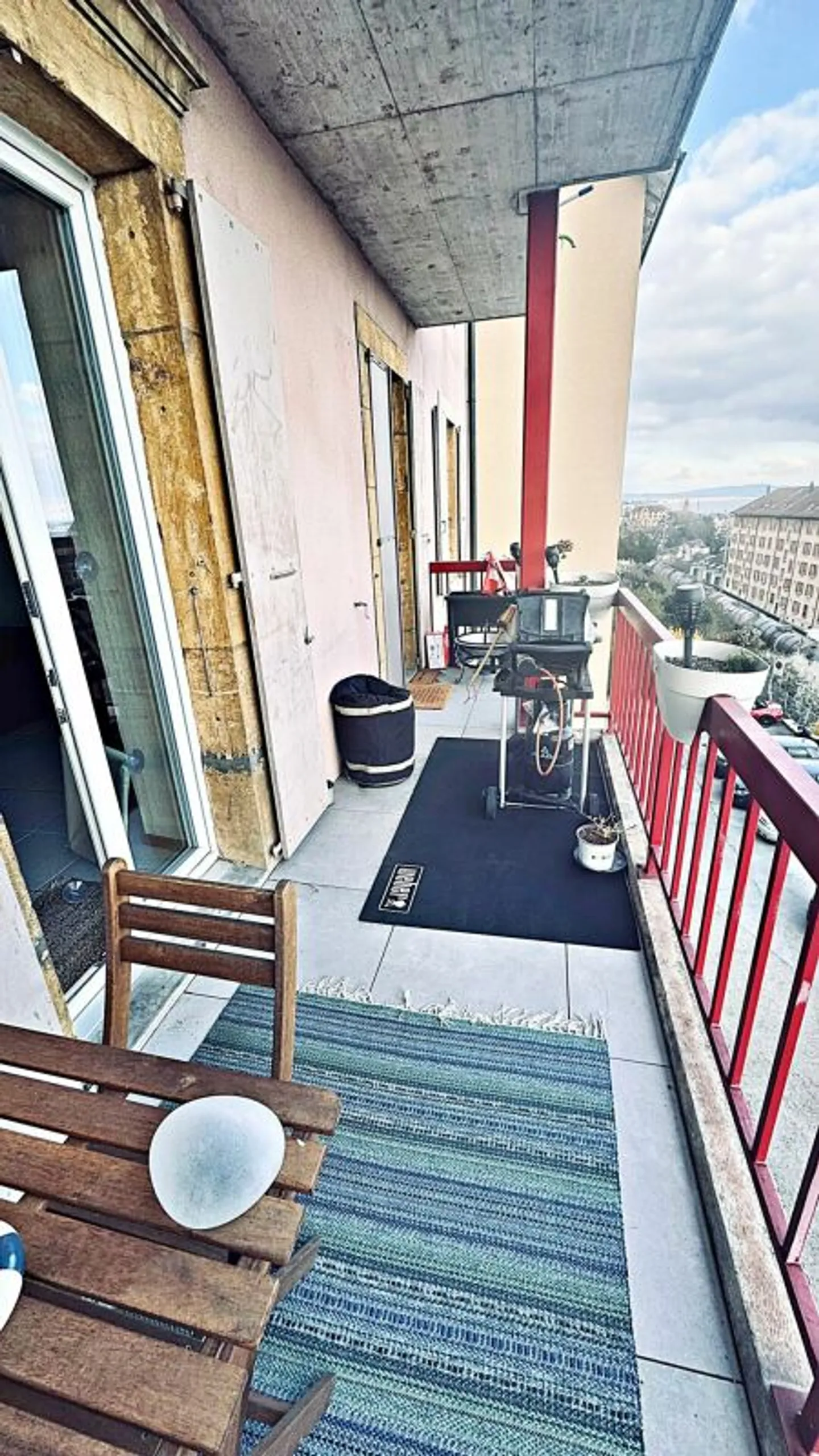 High Standard Apartment in the City Center of Neuchâtel - Photo 5 of 17