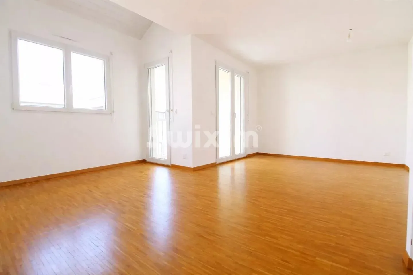 Casa affascinante con giardino - Foto 4 di 11