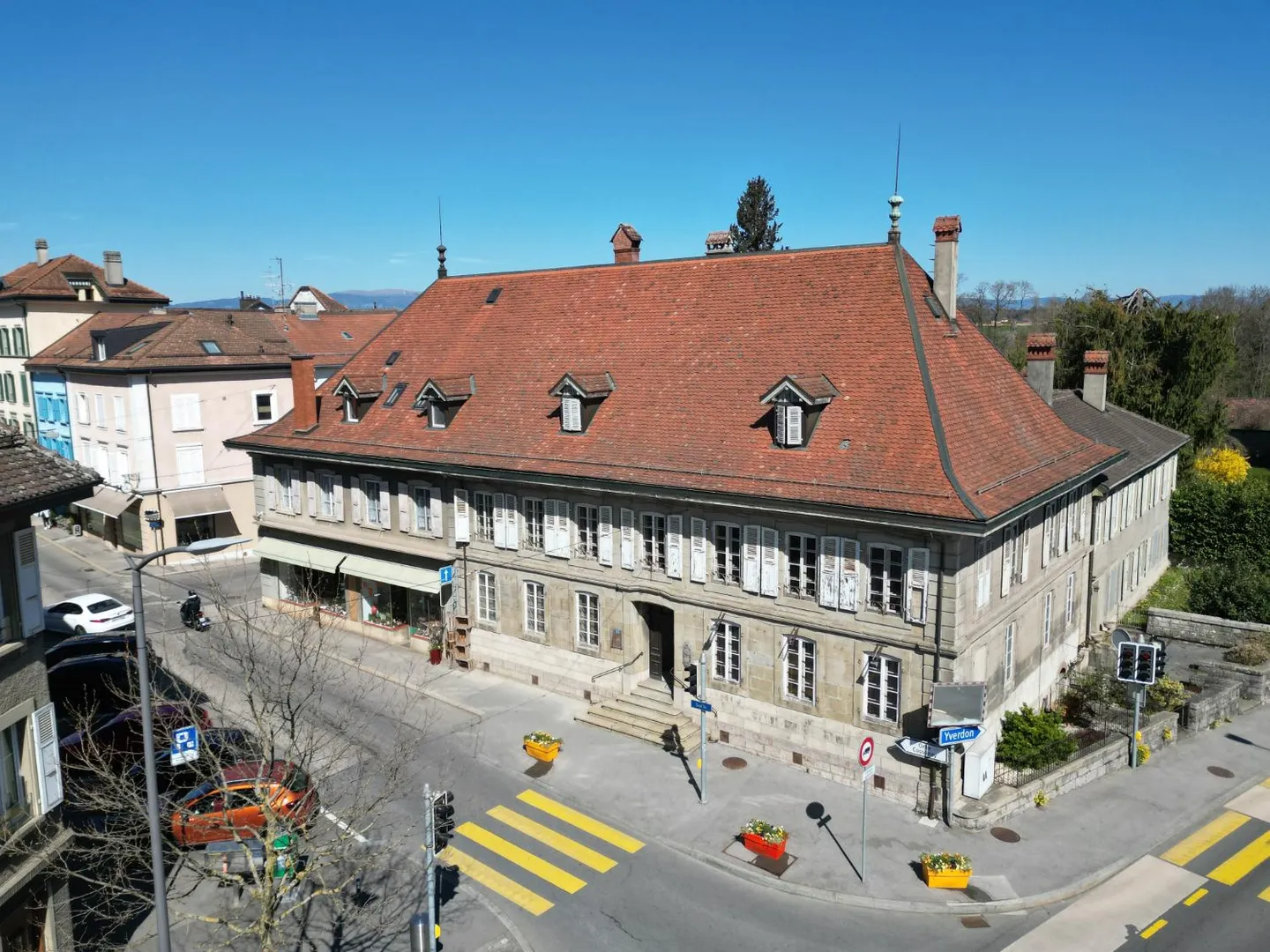 4.5 Room Apartment - Photo 2 of 3