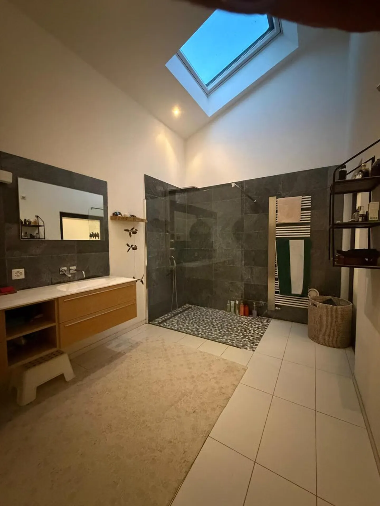 Luxury Apartment 4.5 Rooms - 135 m² - Delley-Portalban - Photo 5 of 5