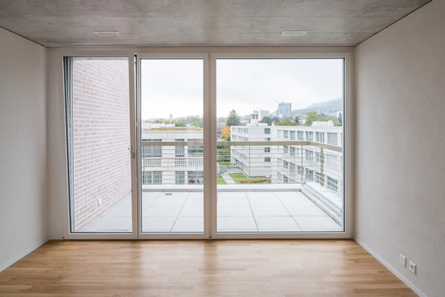 Ecoplace Appartamenti Moderni con Futuro - AFFITTO SENZA DEPOSITO - Foto 4 di 10