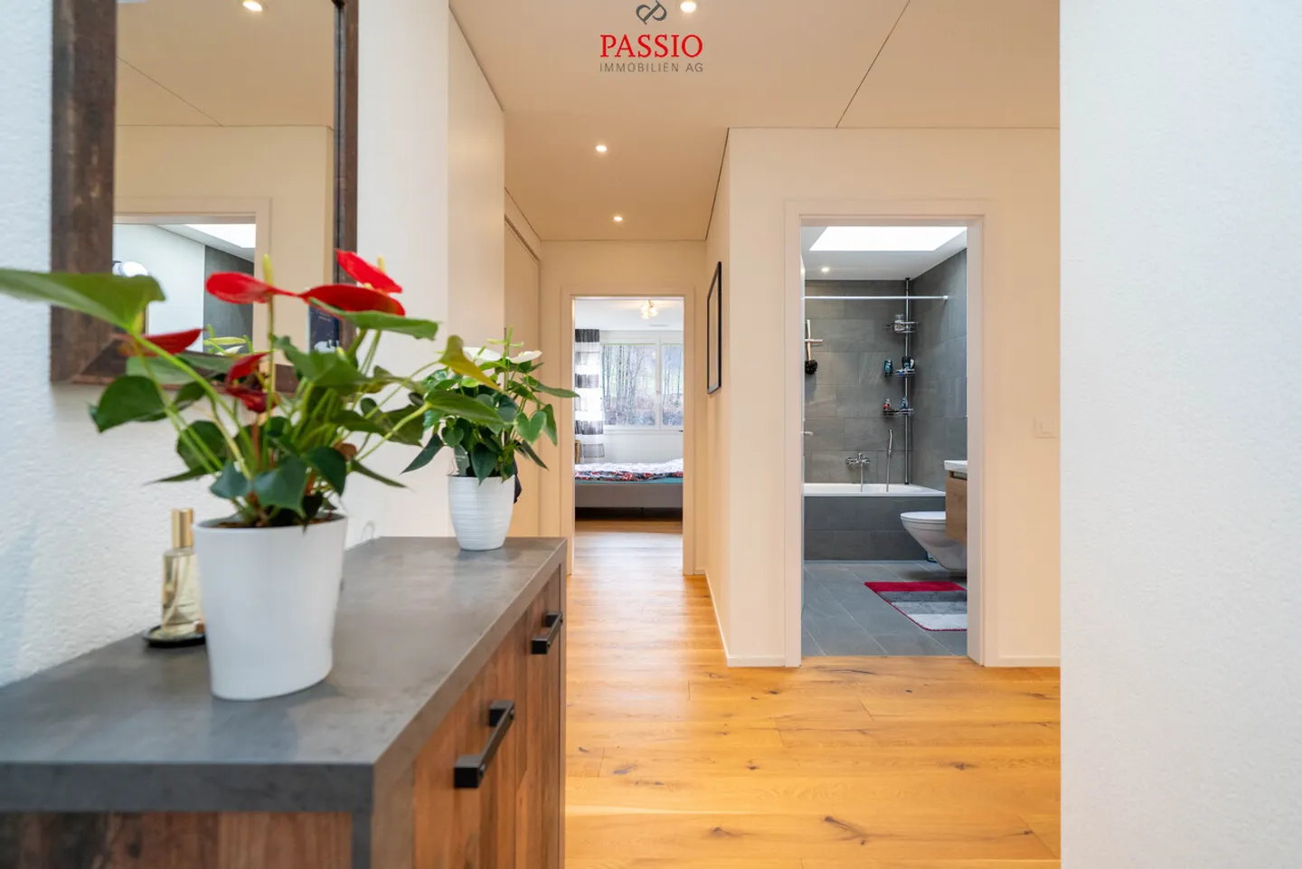 Moderne Attikawohnung mit Terrasse - Foto 4 von 21