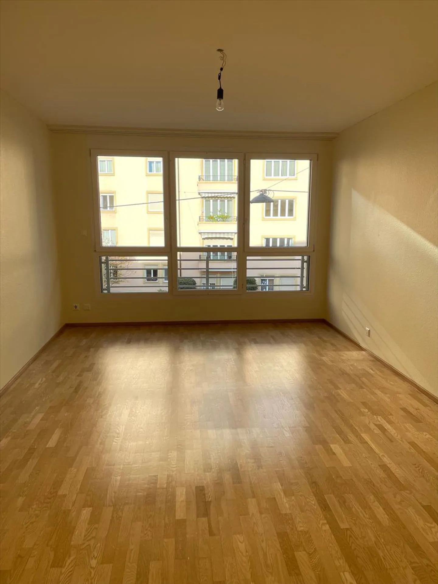 Appartamento di 4,5 locali al 2° piano - Foto 6 di 8
