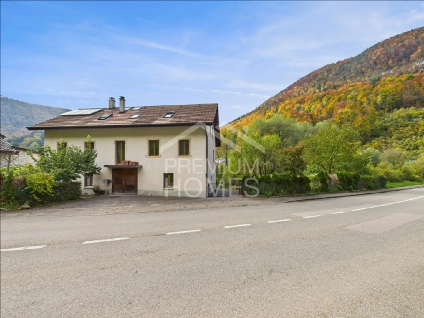 «Charme et nature à Roches» - Photo 1 sur 4