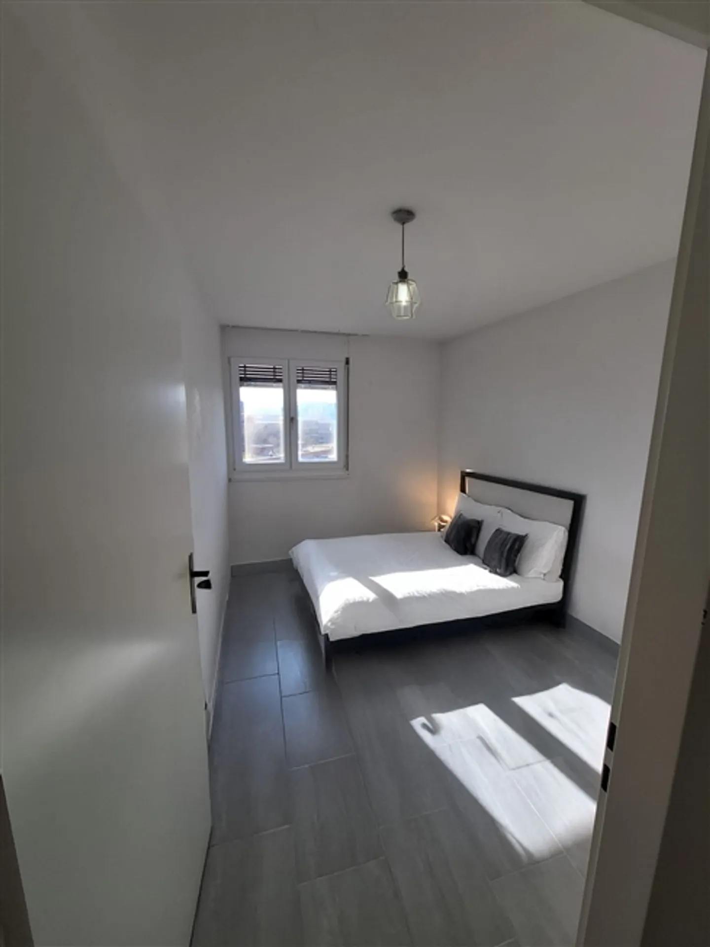 «3.5 Room apartment» - Photo 5 sur 7