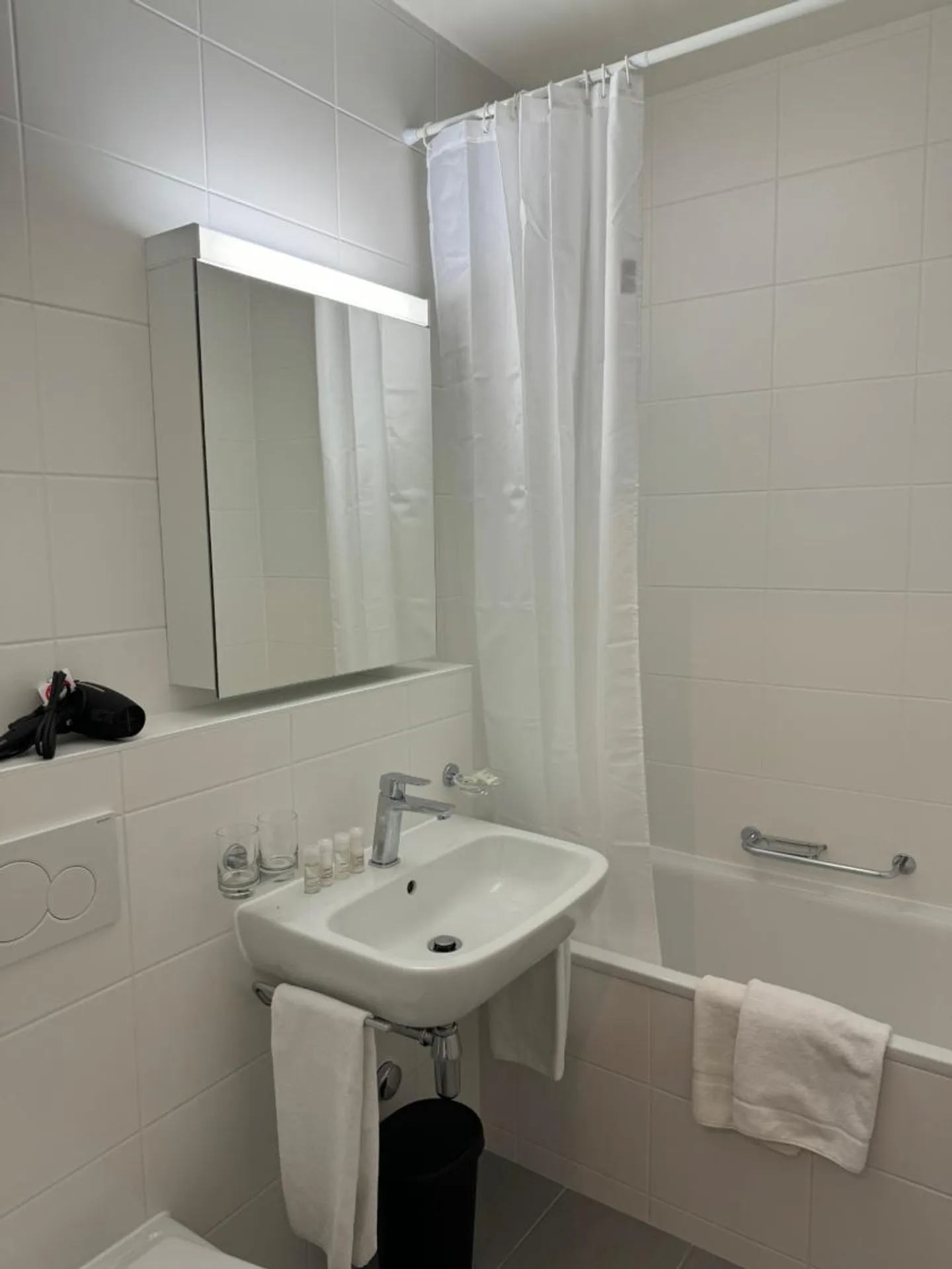 Studio rénové à Lausanne - Photo 6 sur 9