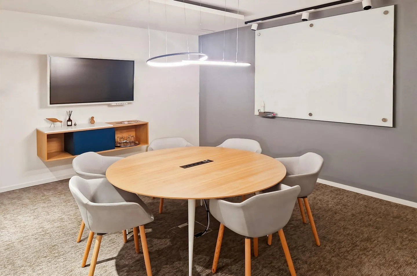 Espaces de travail flexibles dans Spaces Z.ONE - Photo 4 sur 5