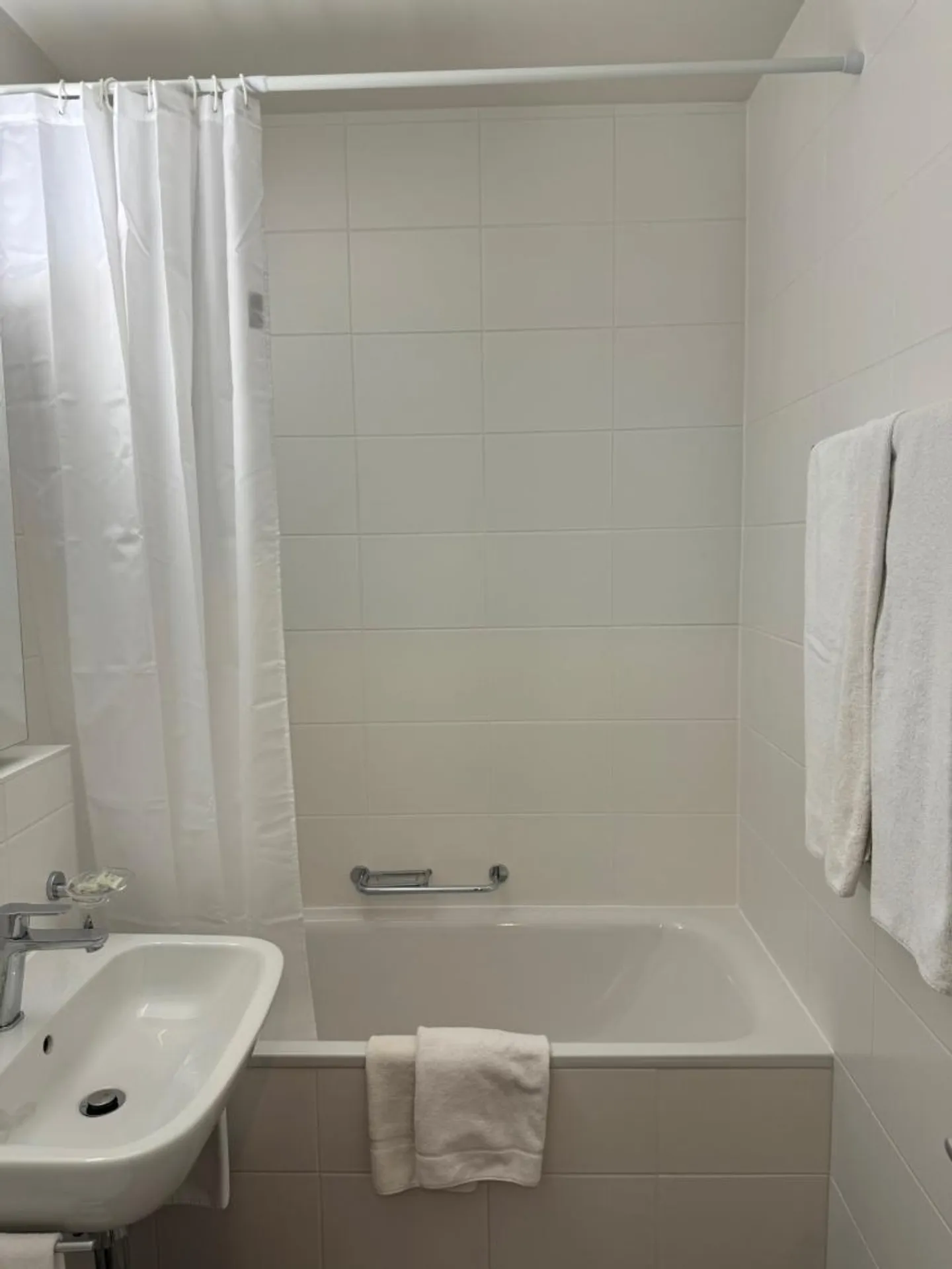 Studio rénové à Lausanne - Photo 7 sur 9