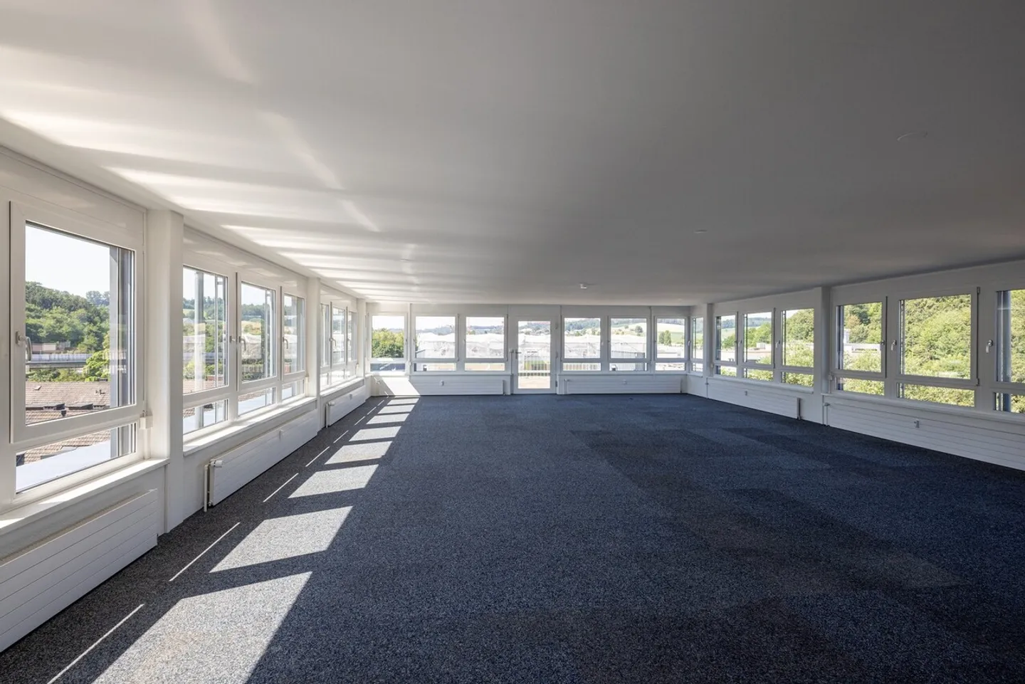 Space for Ideas, Growth, and Collaboration - Office near the City of Bern - Photo 4 of 11