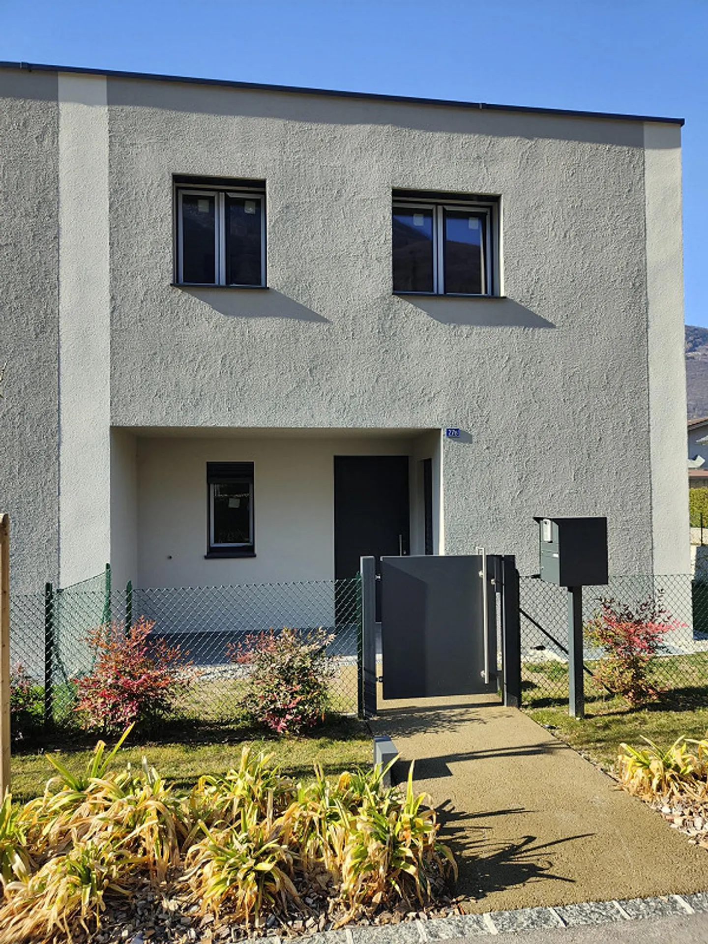 New 5-room maisonette in Camorino - Photo 4 of 13