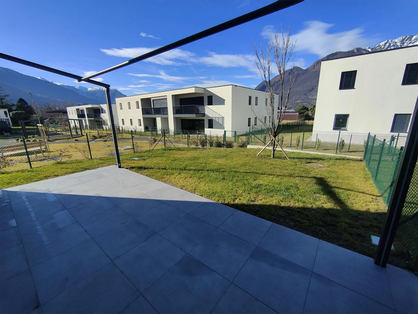 New 5-room maisonette in Camorino - Photo 7 of 13