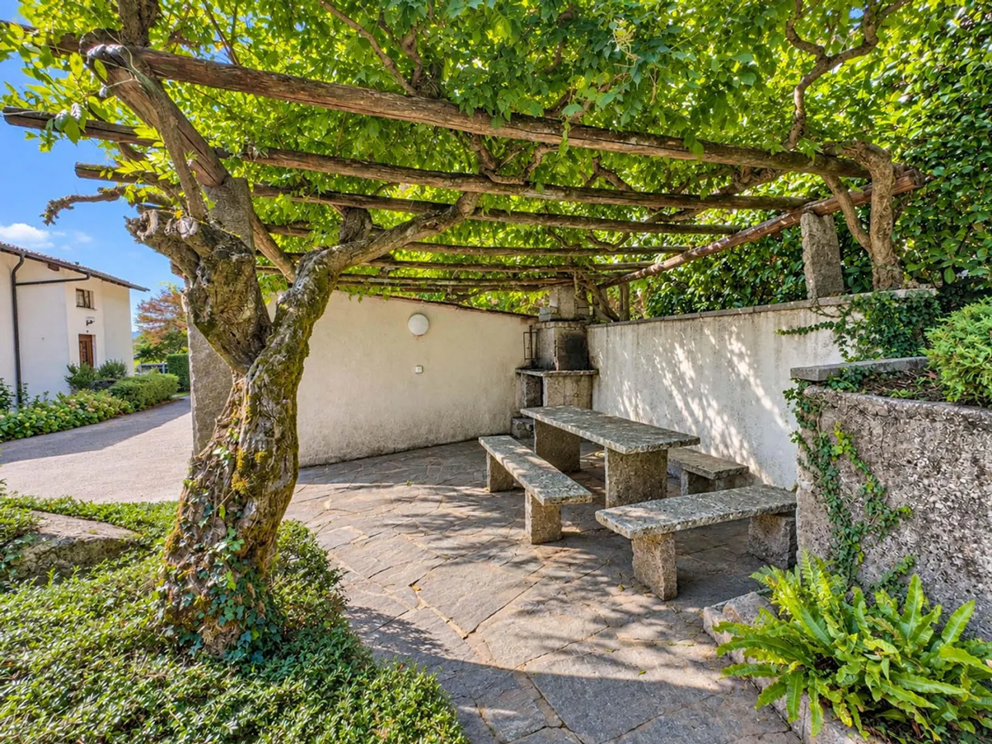 Appartement 3.5 pièces avec jardin à Carona - Photo 7 sur 12