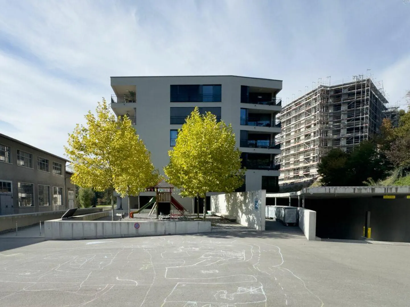 Condominium moderne de 5,5 pièces avec belle terrasse au bord de l'Aare - Photo 24 sur 24