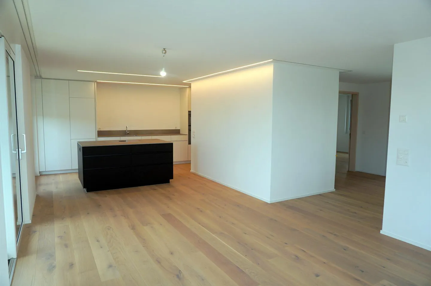 Appartement 3 ½ pièces au bord de la forêt - Photo 3 sur 14