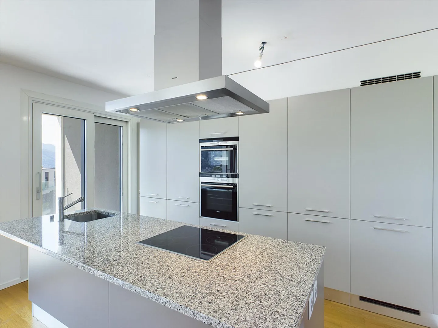 Modernes Apartment mit Pool - Foto 6 von 20