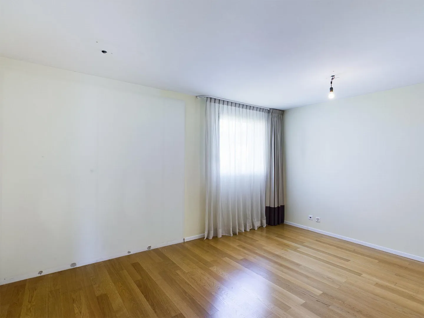 Modernes Apartment mit Pool - Foto 9 von 20