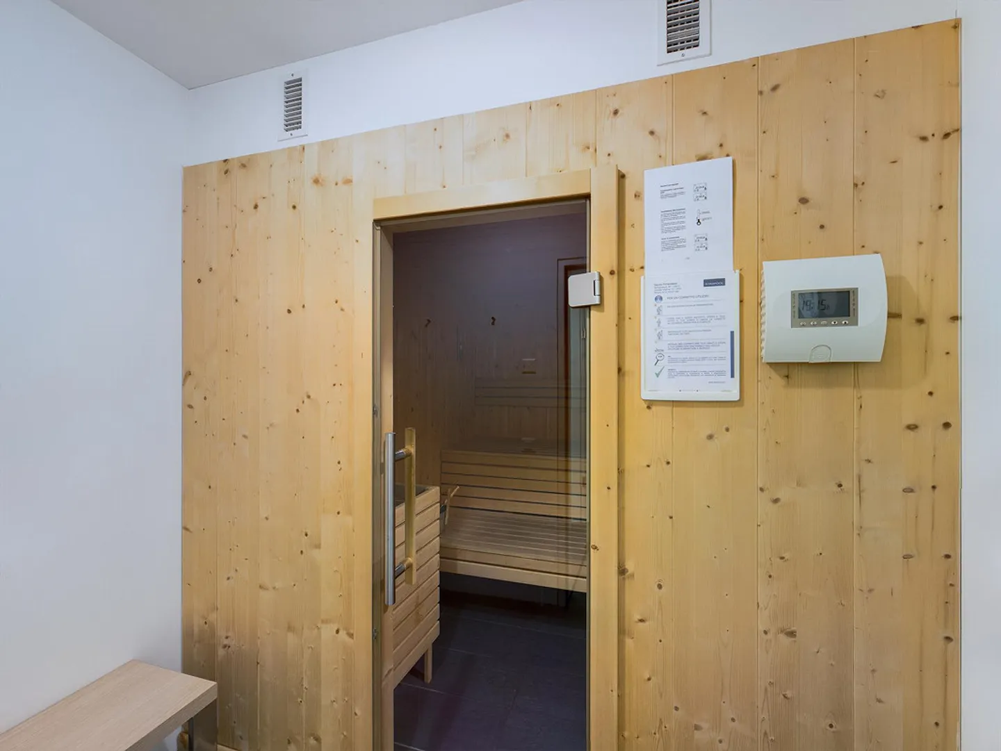 Modernes Apartment mit Pool - Foto 14 von 20