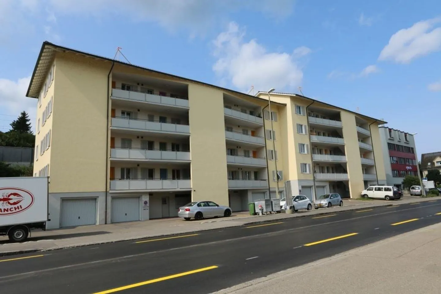 Moderne Wohnung Nähe Zürichsee - Foto 1 von 6
