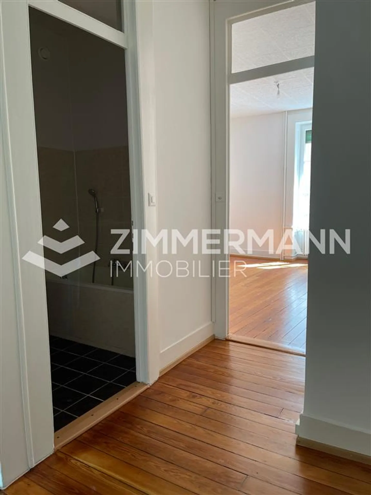 Charmant appartement 3 pièces - Photo 3 sur 7