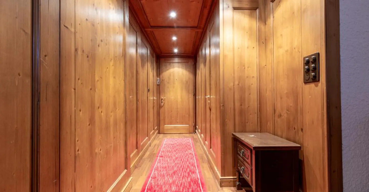 Charming Apartment in Crans-Montana - Photo 4 of 10