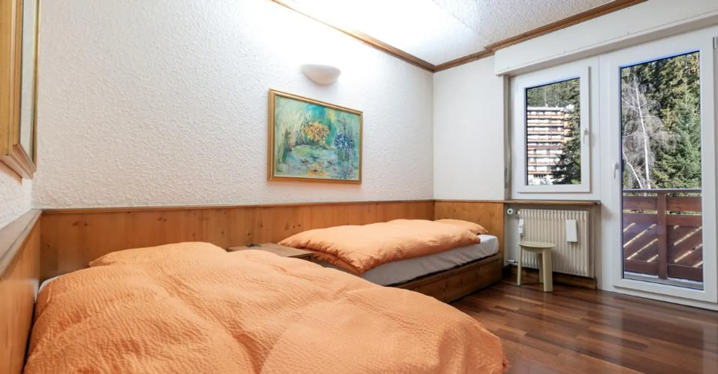 Charming Apartment in Crans-Montana - Photo 8 of 10
