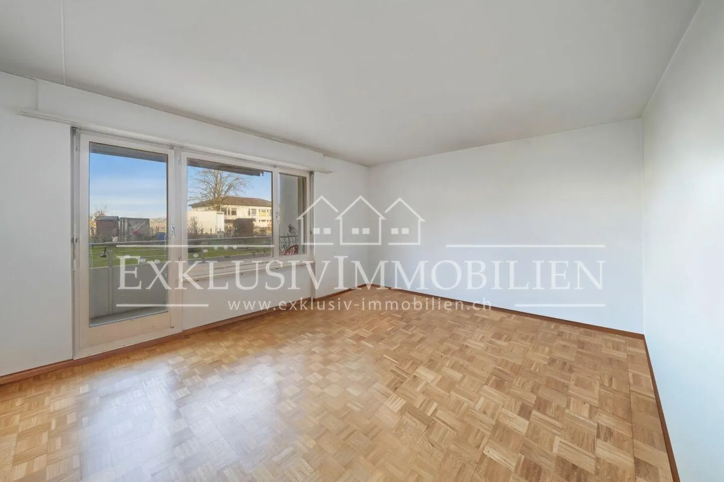 Qualité de vie avec tranquillité et vue dégagée - Espace pour de nouvelles idées de logement - Photo 2 sur 5