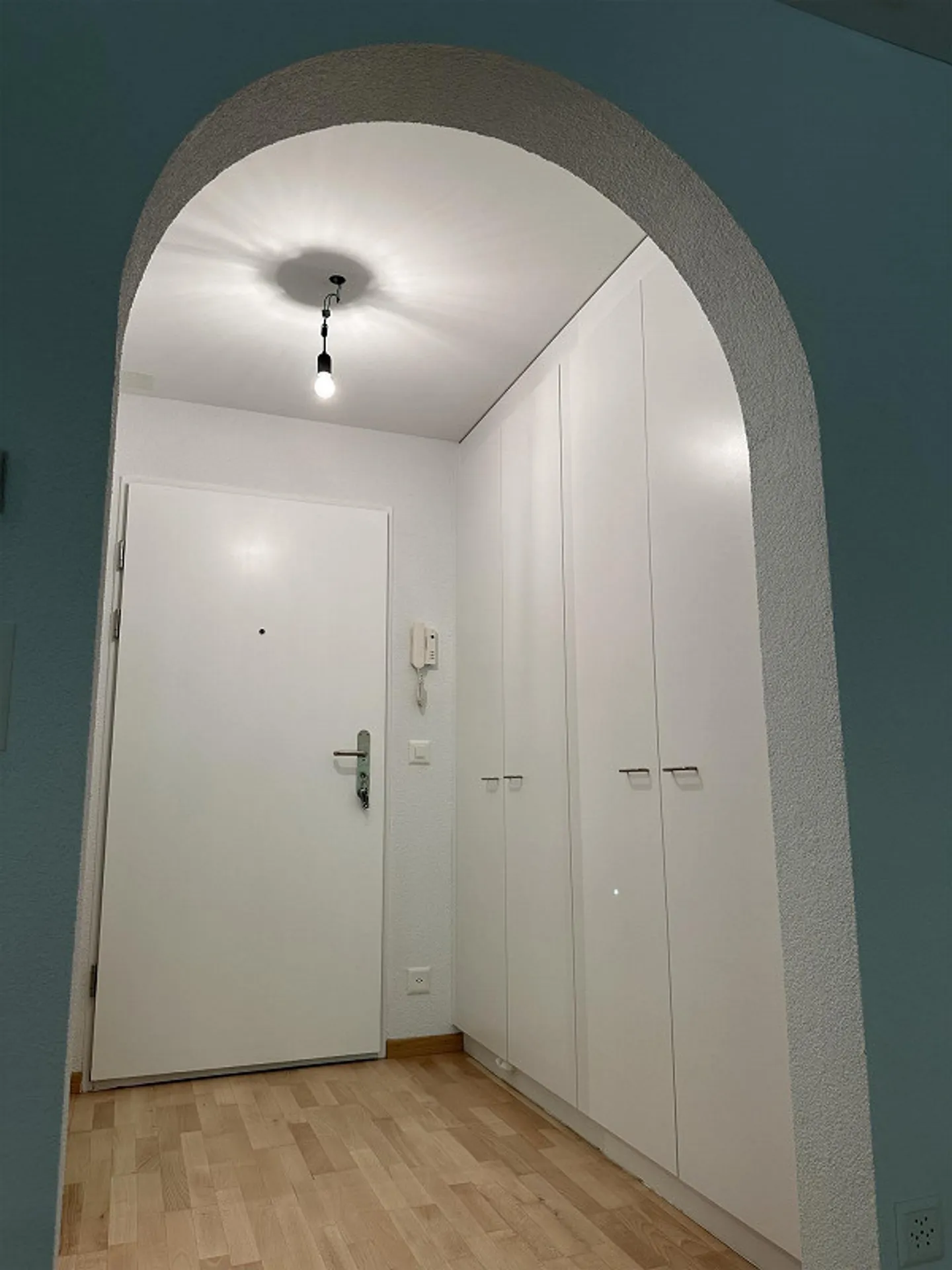 Appartamento elegante al piano terra con giardino d'inverno e quota di terreno - Foto 9 di 21