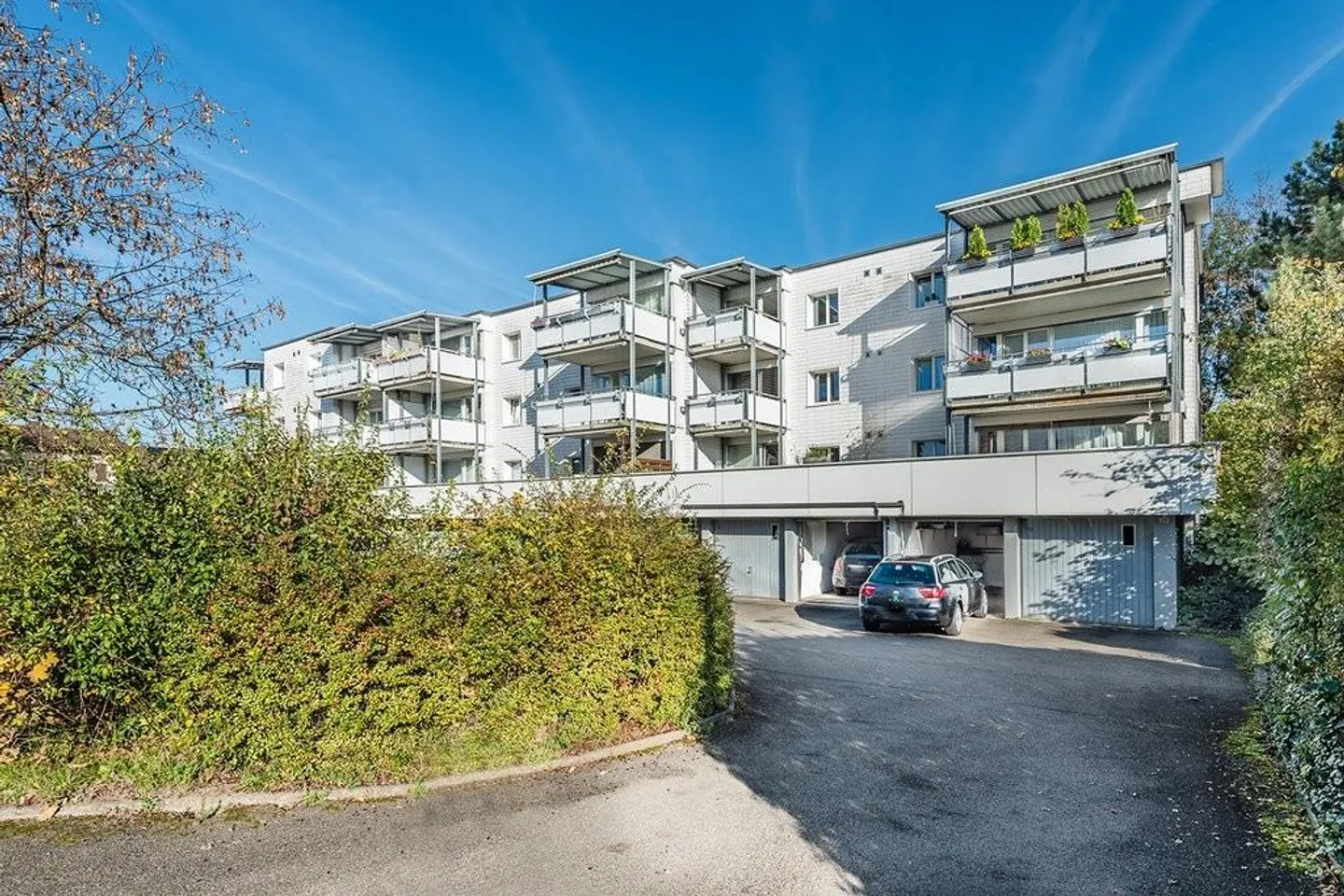 Small but well-kept and centrally located - Photo 1 of 8