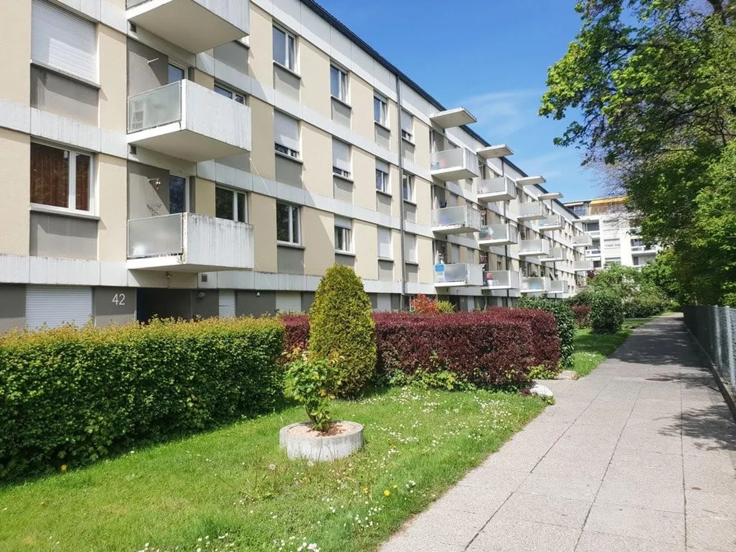 Appartement au rez-de-chaussée avec terrasse - Photo 6 sur 6